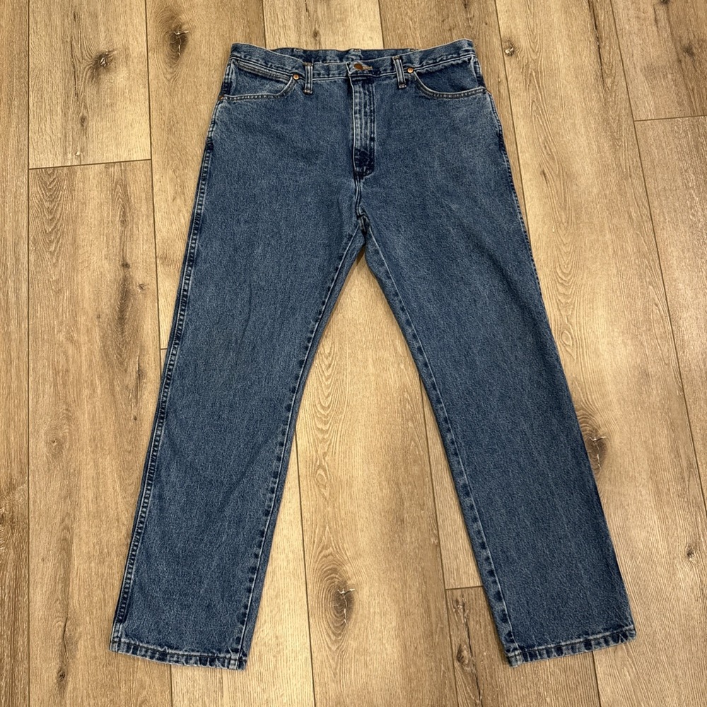 Wrangler A103 4020 Jeans Mens 36x32 Blue Wash Denim Straight Leg Classic Fit